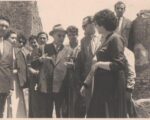 11. In visita agli scavi di Pompei con allievi e insegnanti, anni '50